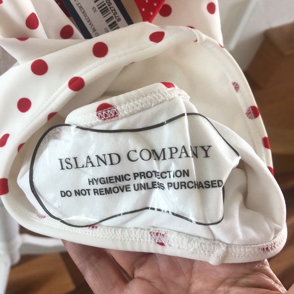 ISLAND COMPANY ONE PIECE BATHING SUIT SIZE XSMALL WHITE W/RED POLKA DOTS NEW - Picture 6 of 8